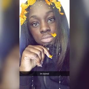 Meet your Posher, Tahirah
